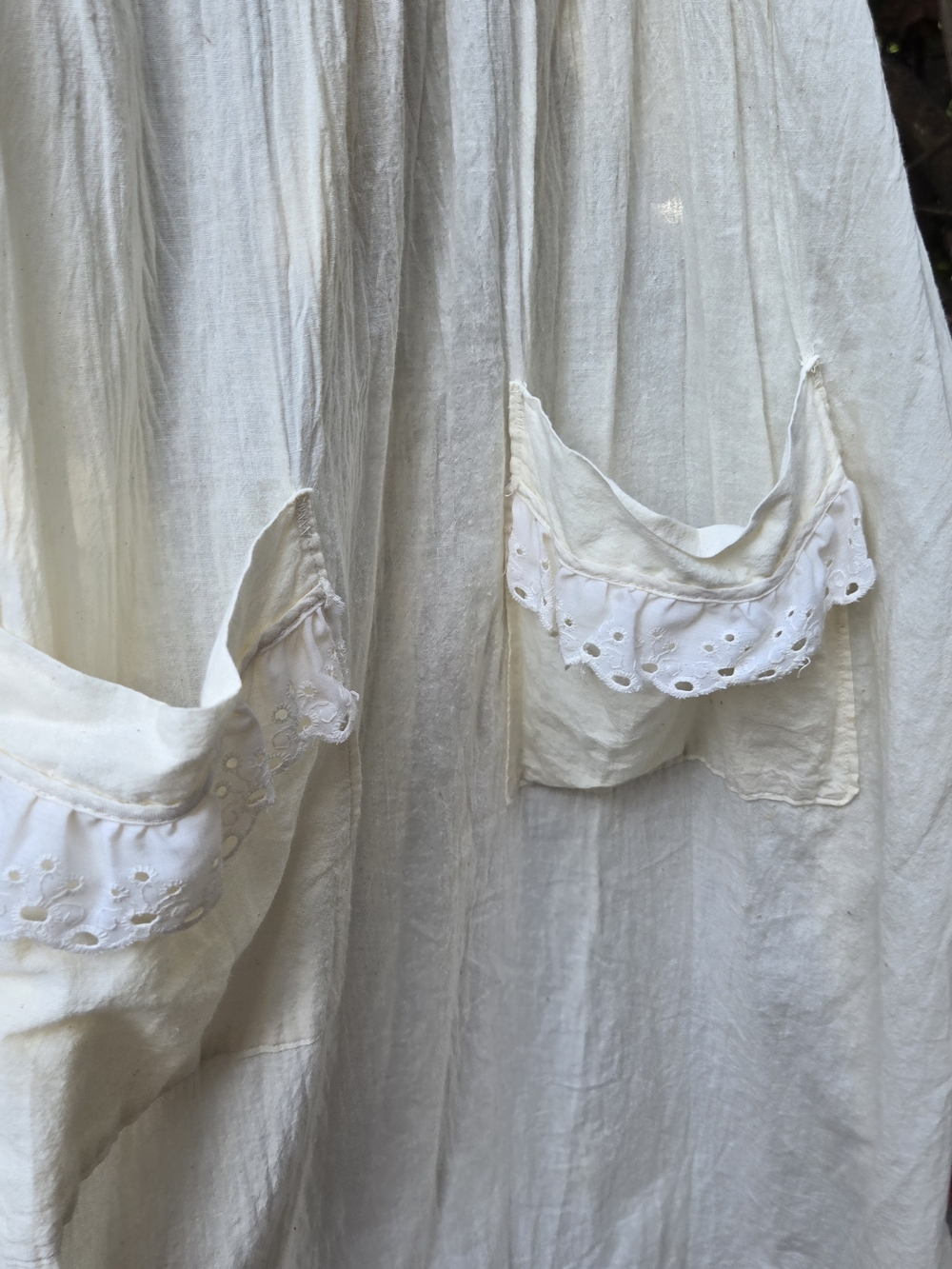 ❌️sold❌️Vintage Handmade Cream Eyelet Ruffle Apron Dress with Cross-Stitch Panel - Picture 5 of 13